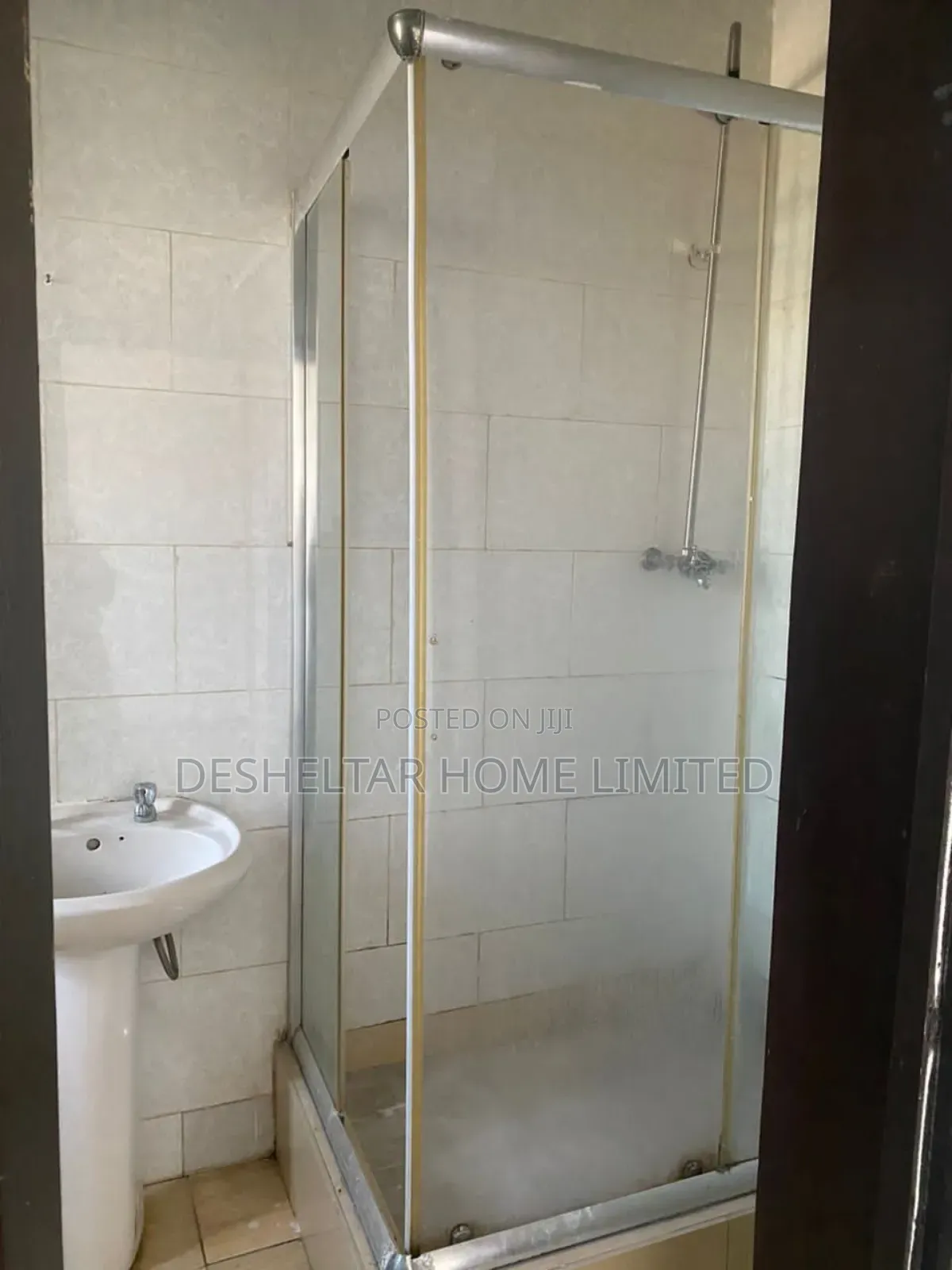 3bdrm Shared Apartment in Southern View Estate, Chevron for rent