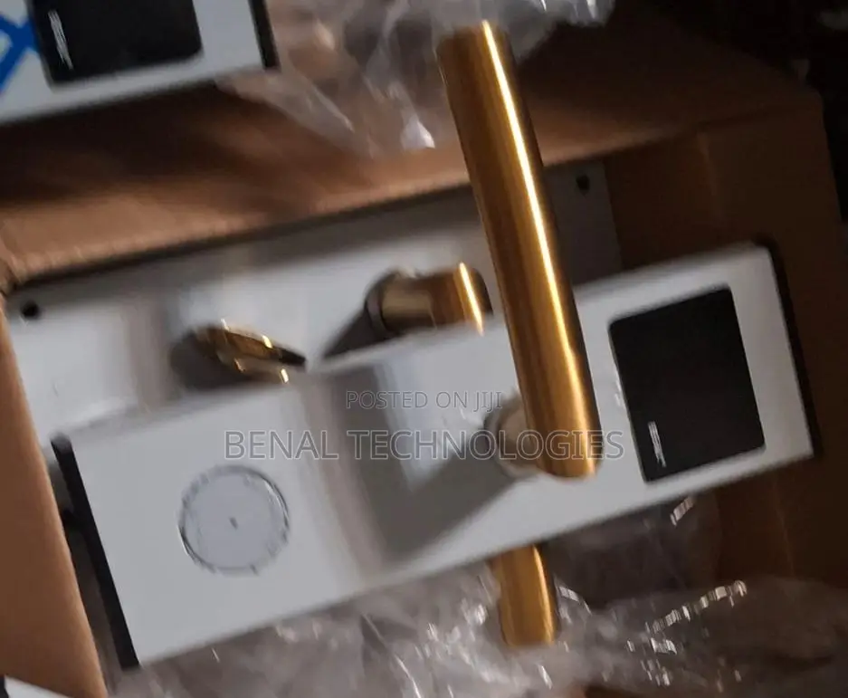 Complimentary Admin Software Bundled With Hotel Card Locks