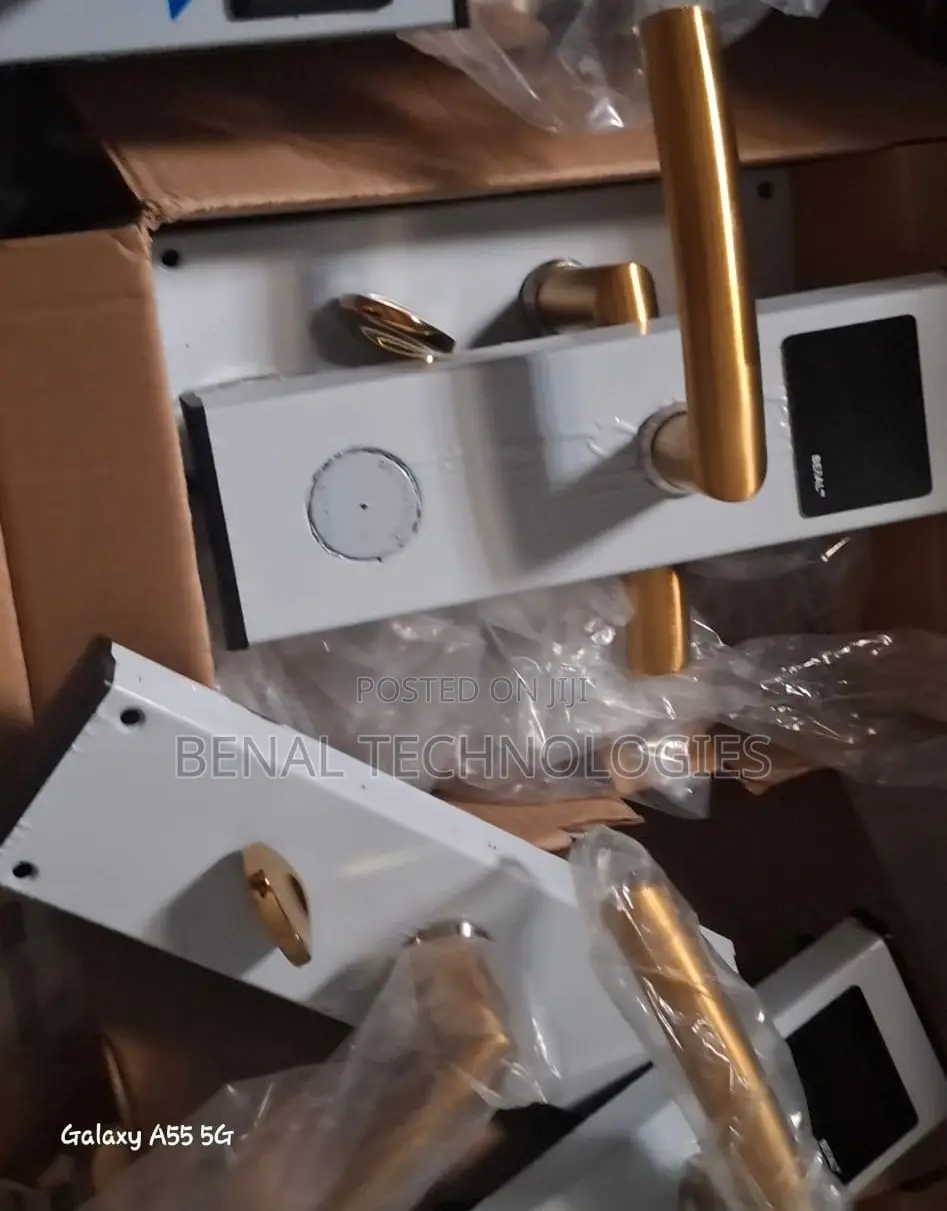 Sophisticated Hotel Access Locks With Complimentary Software