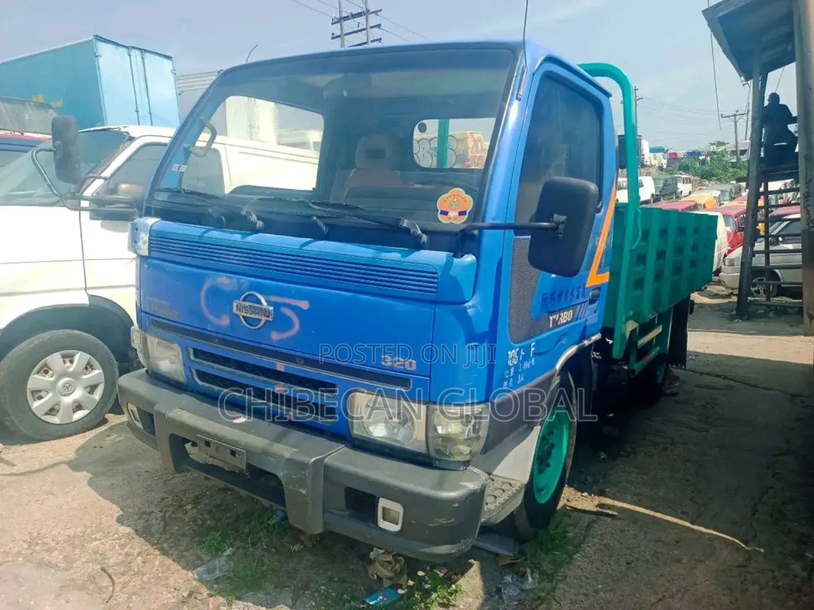 Nissan Cabstar Truck 4 Tyres Tokunbo