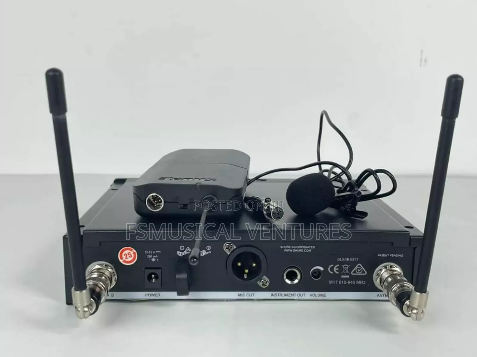 Shure Blx14r/CVL Wireless System WTH CVL Lavalier Microphone