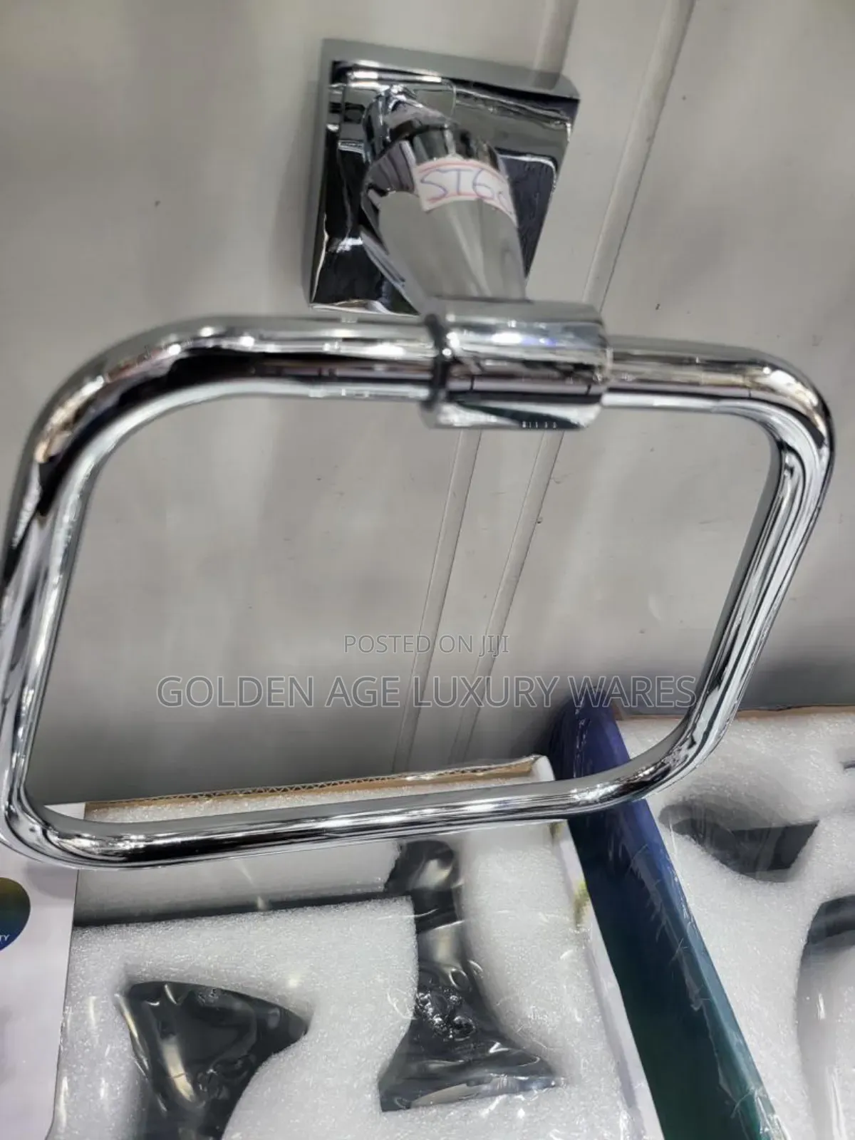 Quality Square Towel Ring