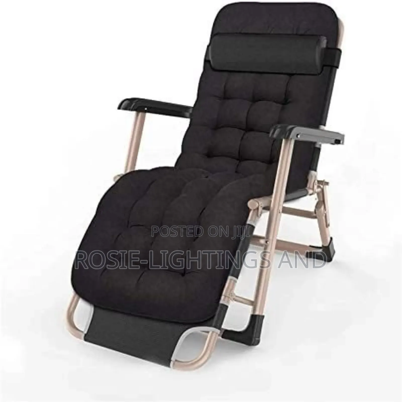 Adjustable Relaxing Chair With Fabric Cushion