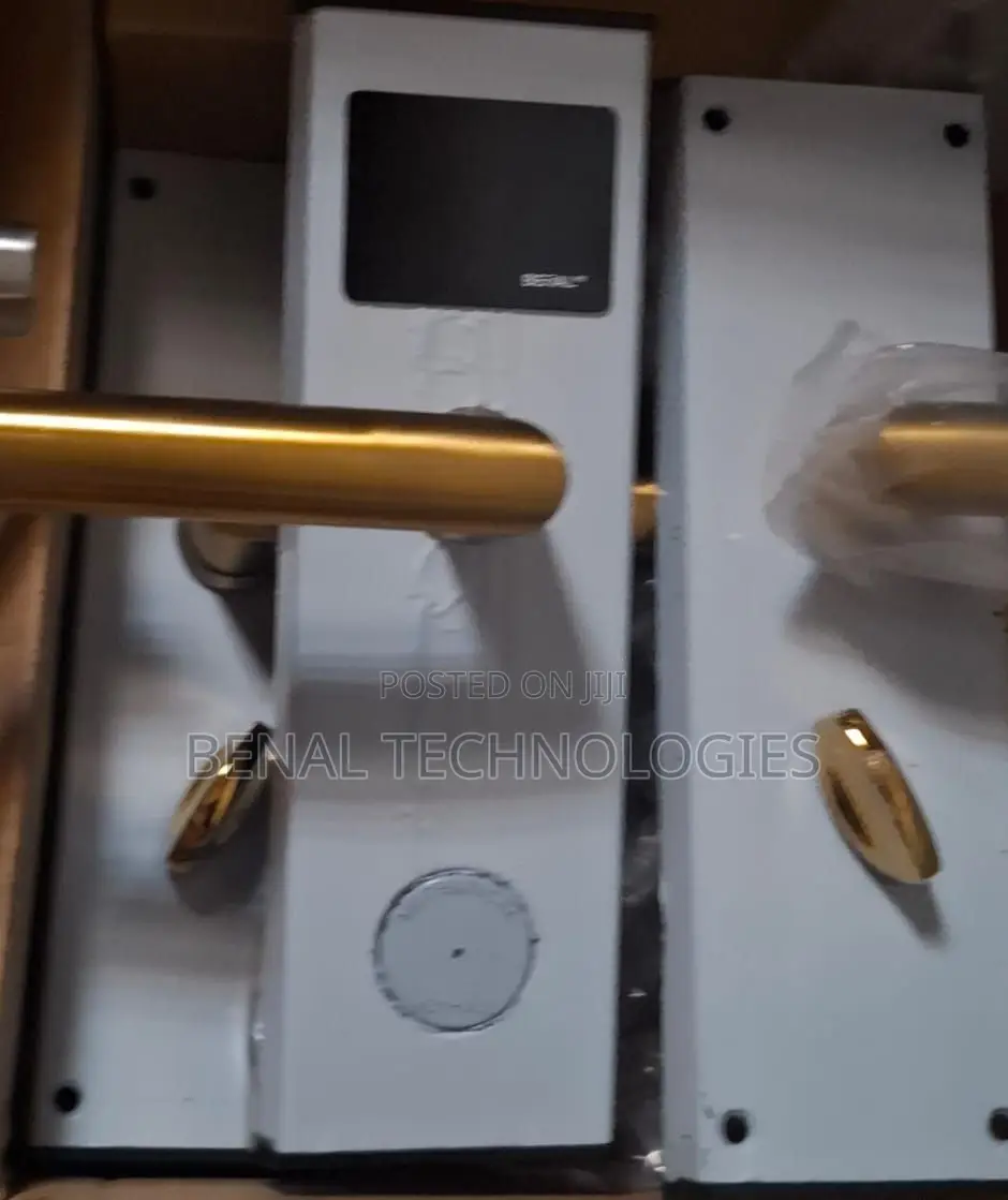 Intelligent Card Lock Infrastructure Supported by Hotel