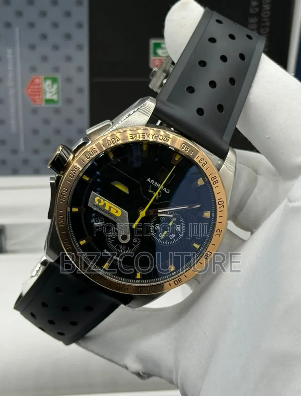 Original Tag Heuer Carrera Black Rubber Strap Watch