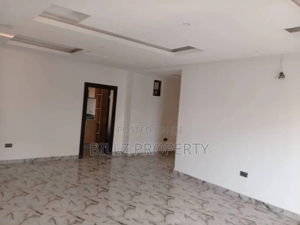 Furnished 3bdrm Apartment in Oke Ira, Ogba for sale