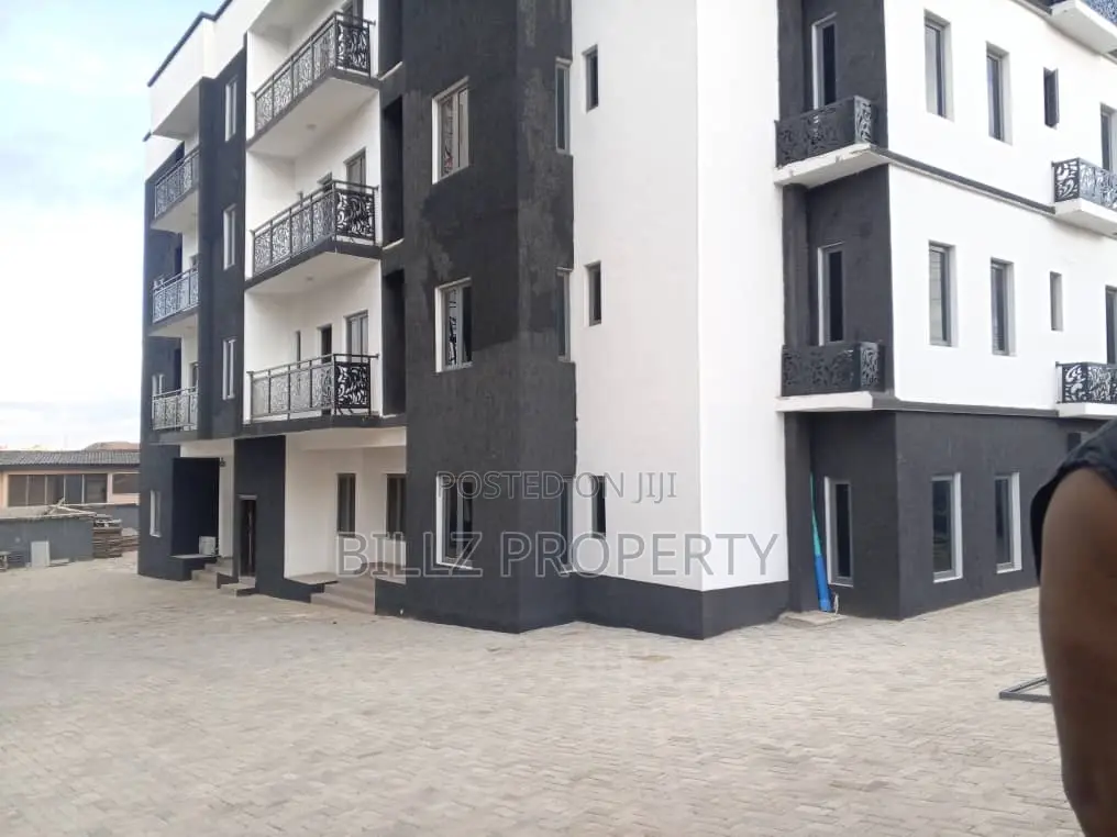 Furnished 3bdrm Apartment in Oke Ira, Ogba for sale