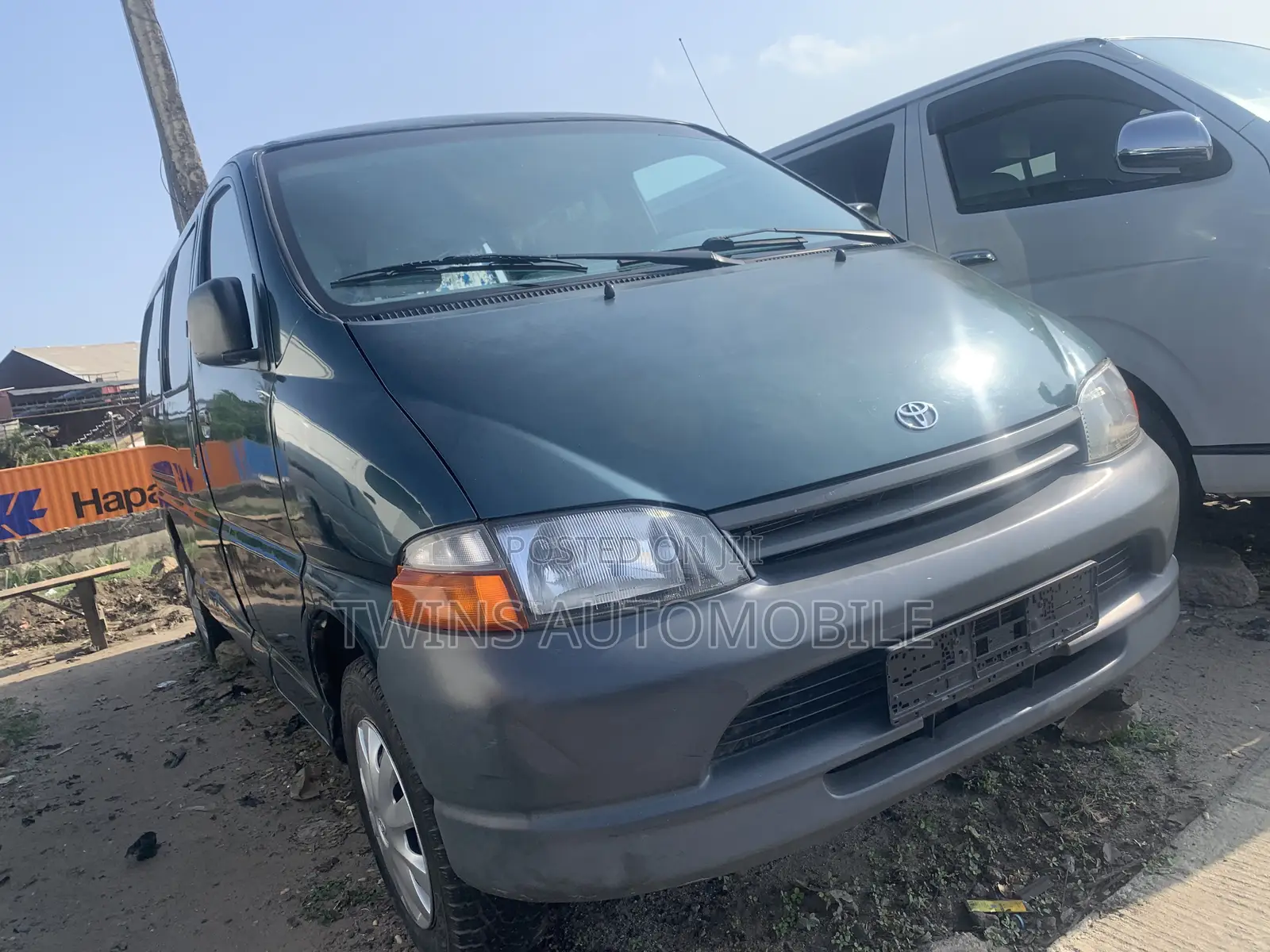 Toyota HiAce 2006 Grey