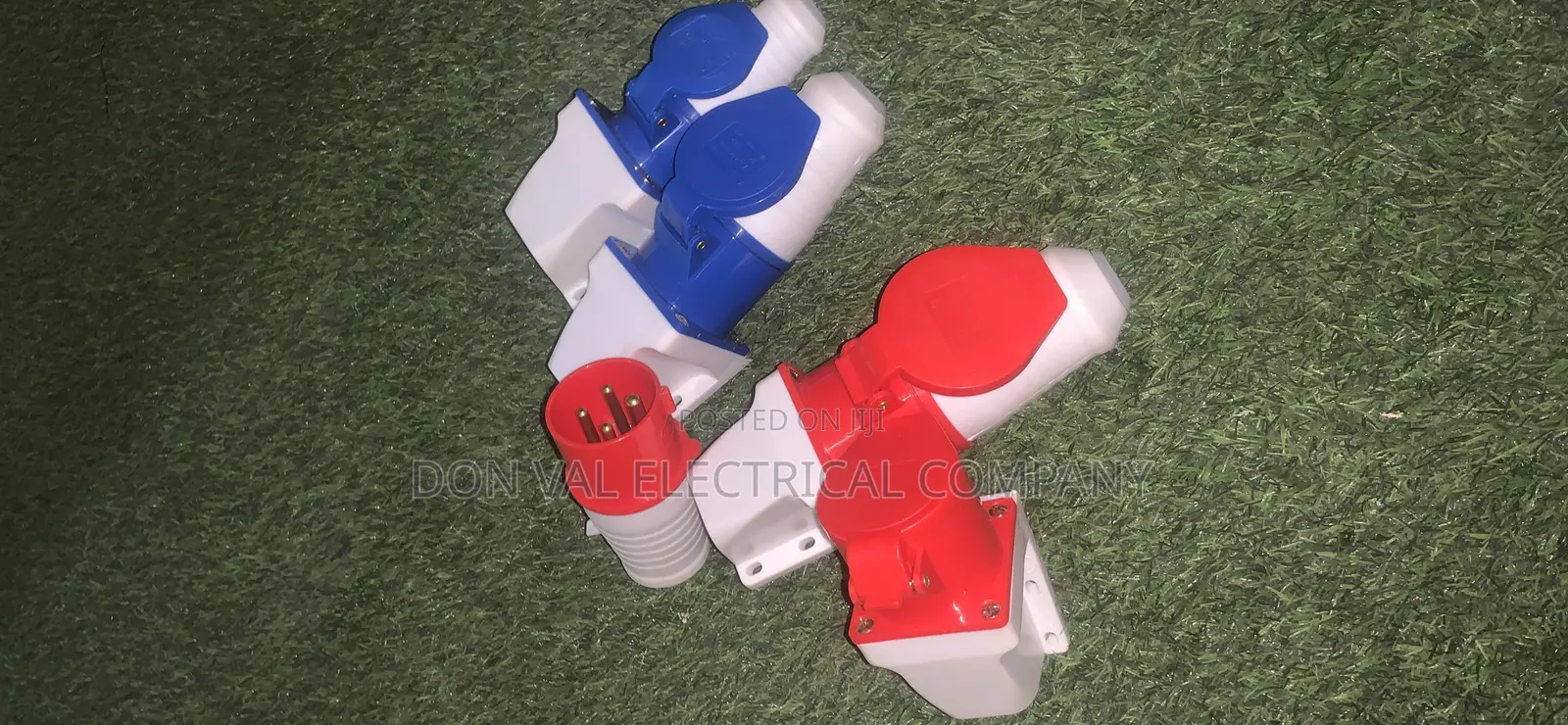 32amps 4pin Industrial Sockets and Plugs