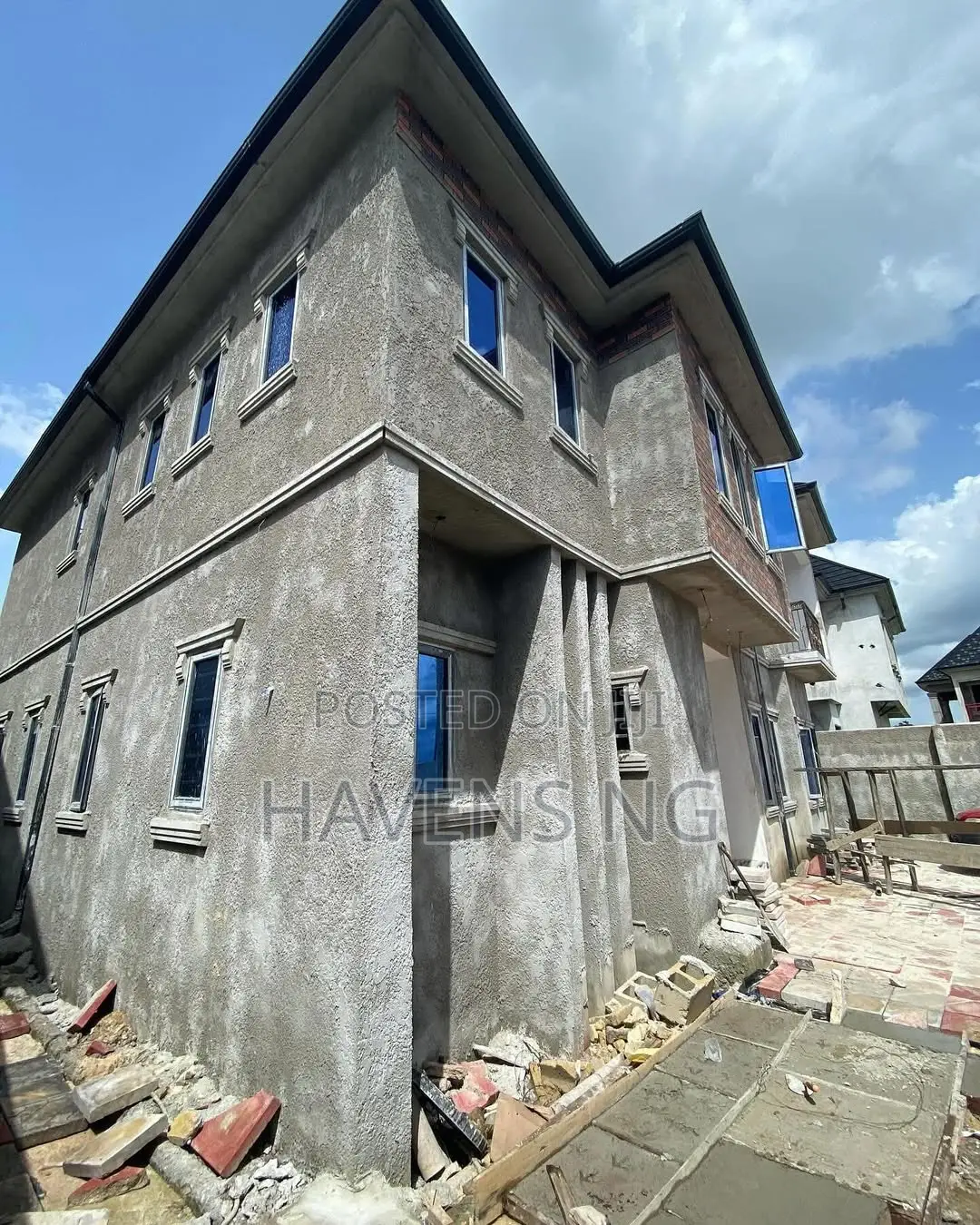 4bdrm Duplex in Rumuokwurusi for sale
