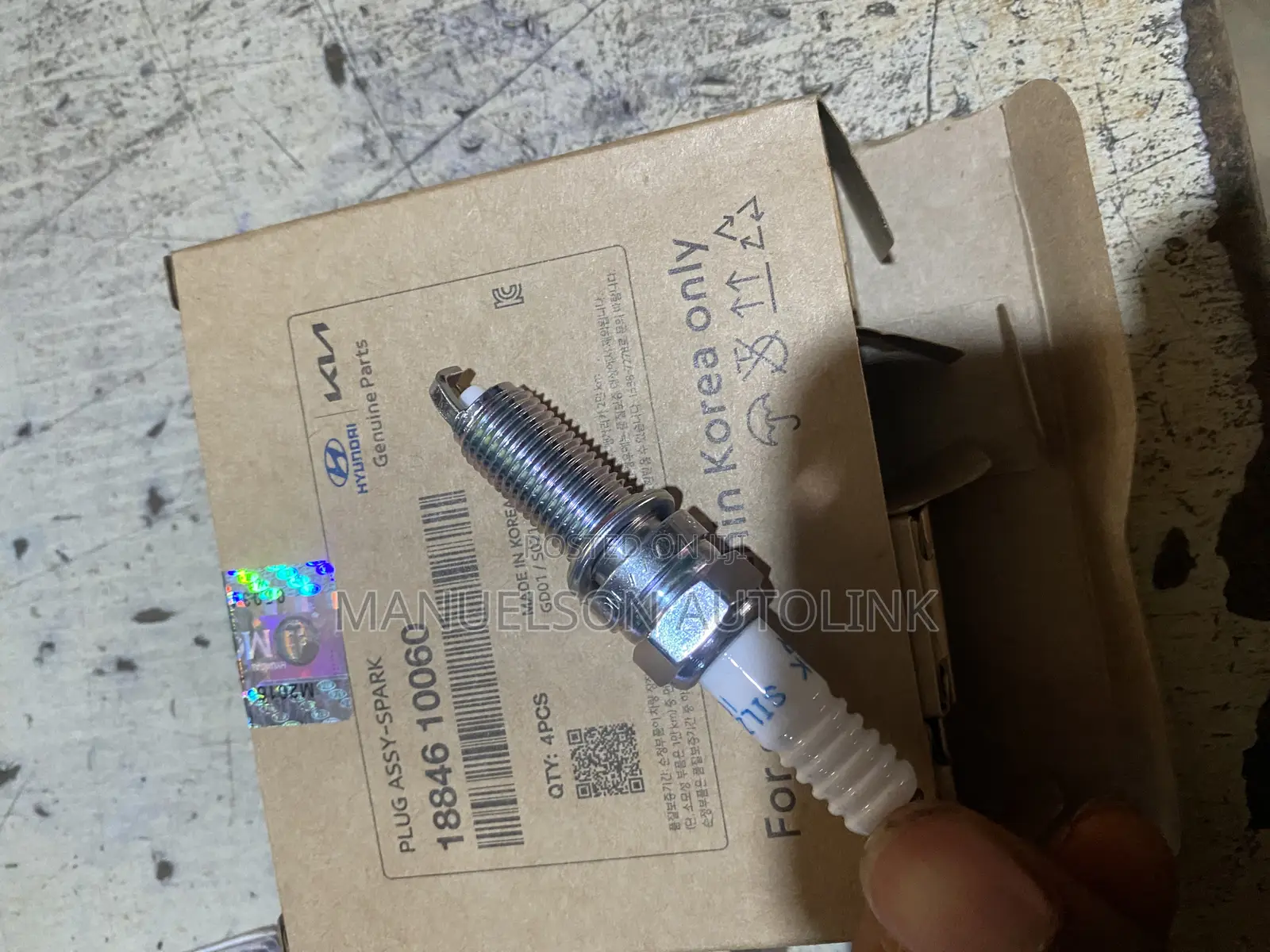 Spark Plug Fo Hyundai Sonata,Tucson,Santa Fe,Kia Rio,Sorento