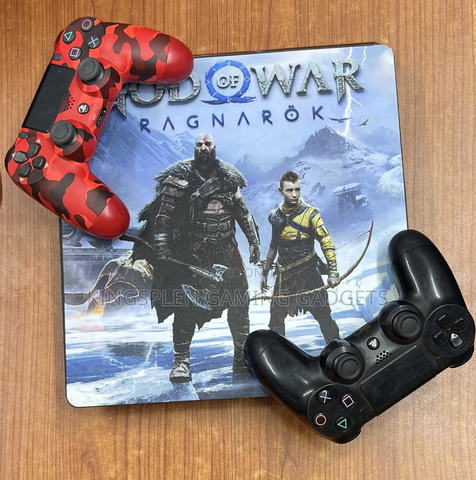 Ps4 Slim With 2 Pads and Games Inside
