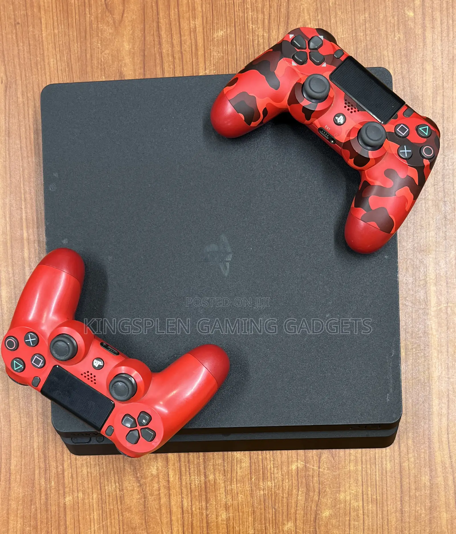 Playstation 4 Slim Disc Version 2 Pads and Games Inside