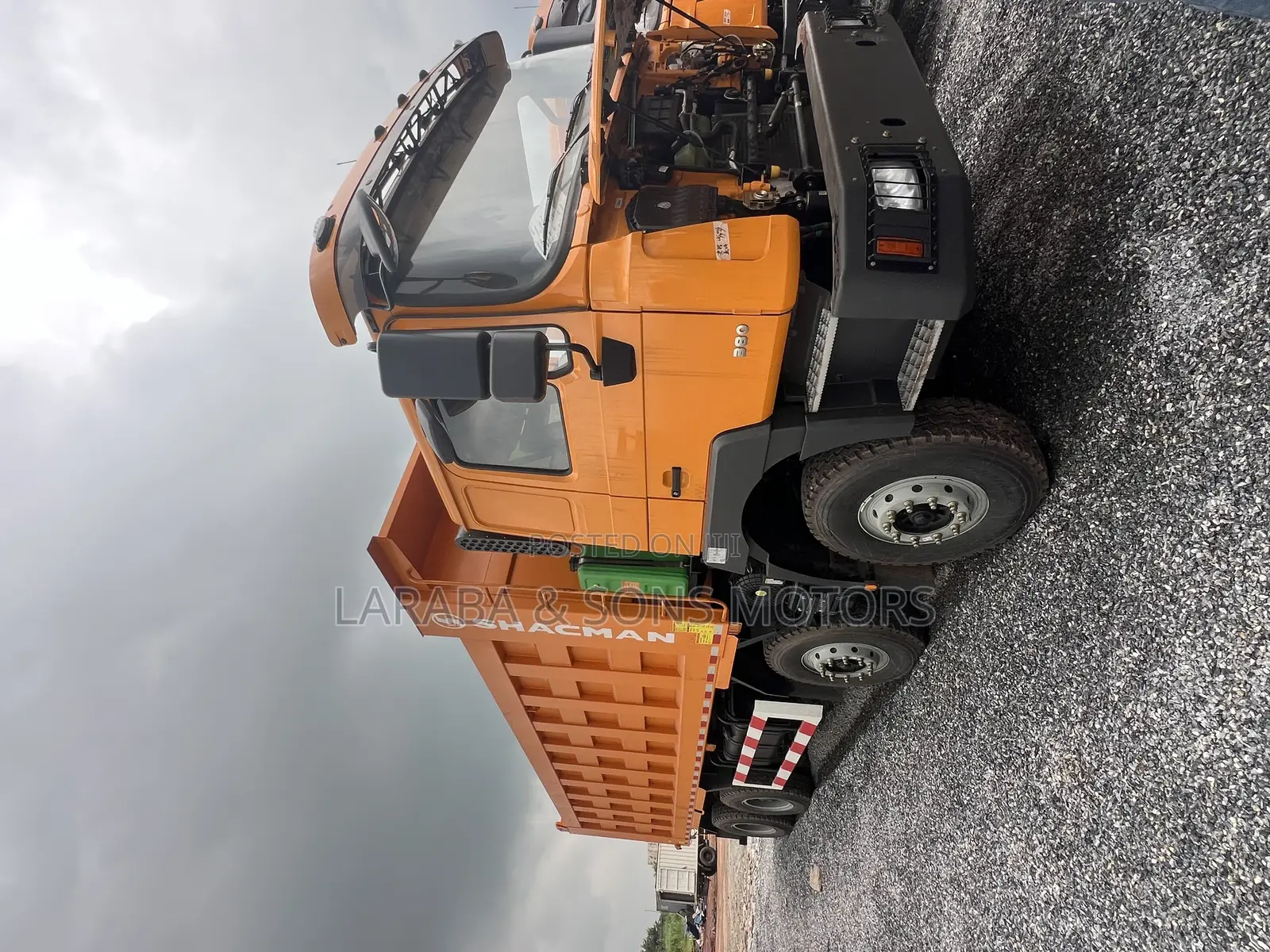 Tippa Shacman Dumptruk