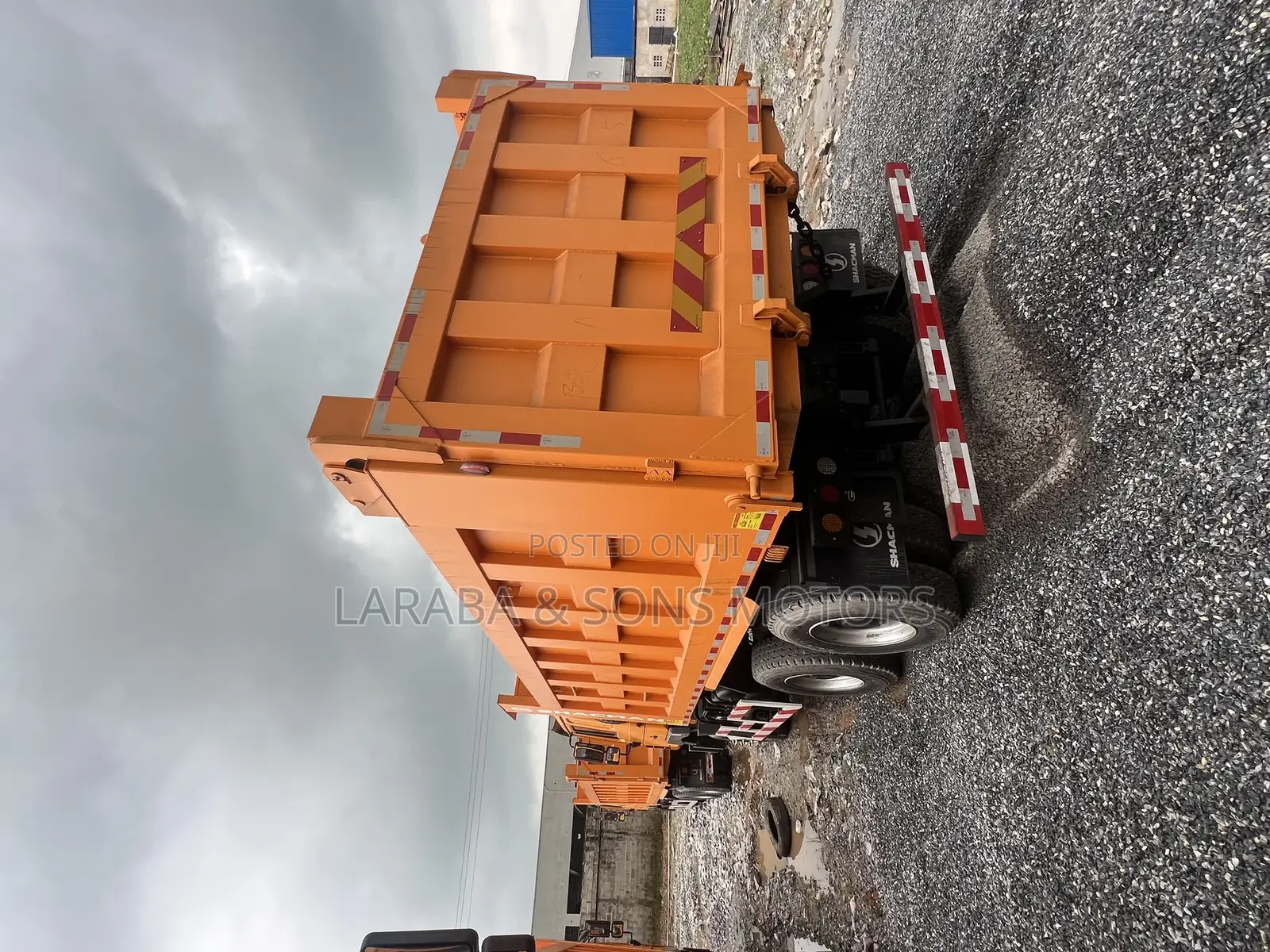 Tippa Shacman Dumptruk