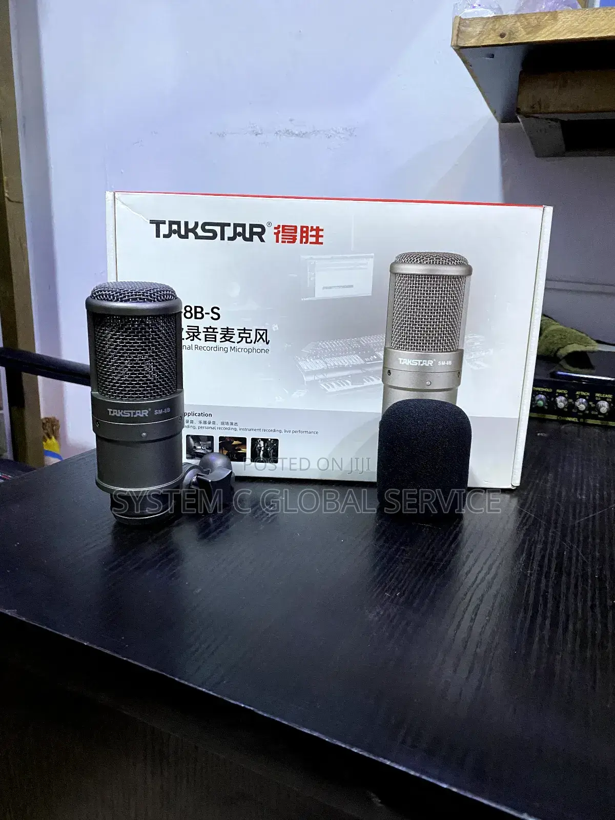 Takstar Sm-8b Studio Microphone