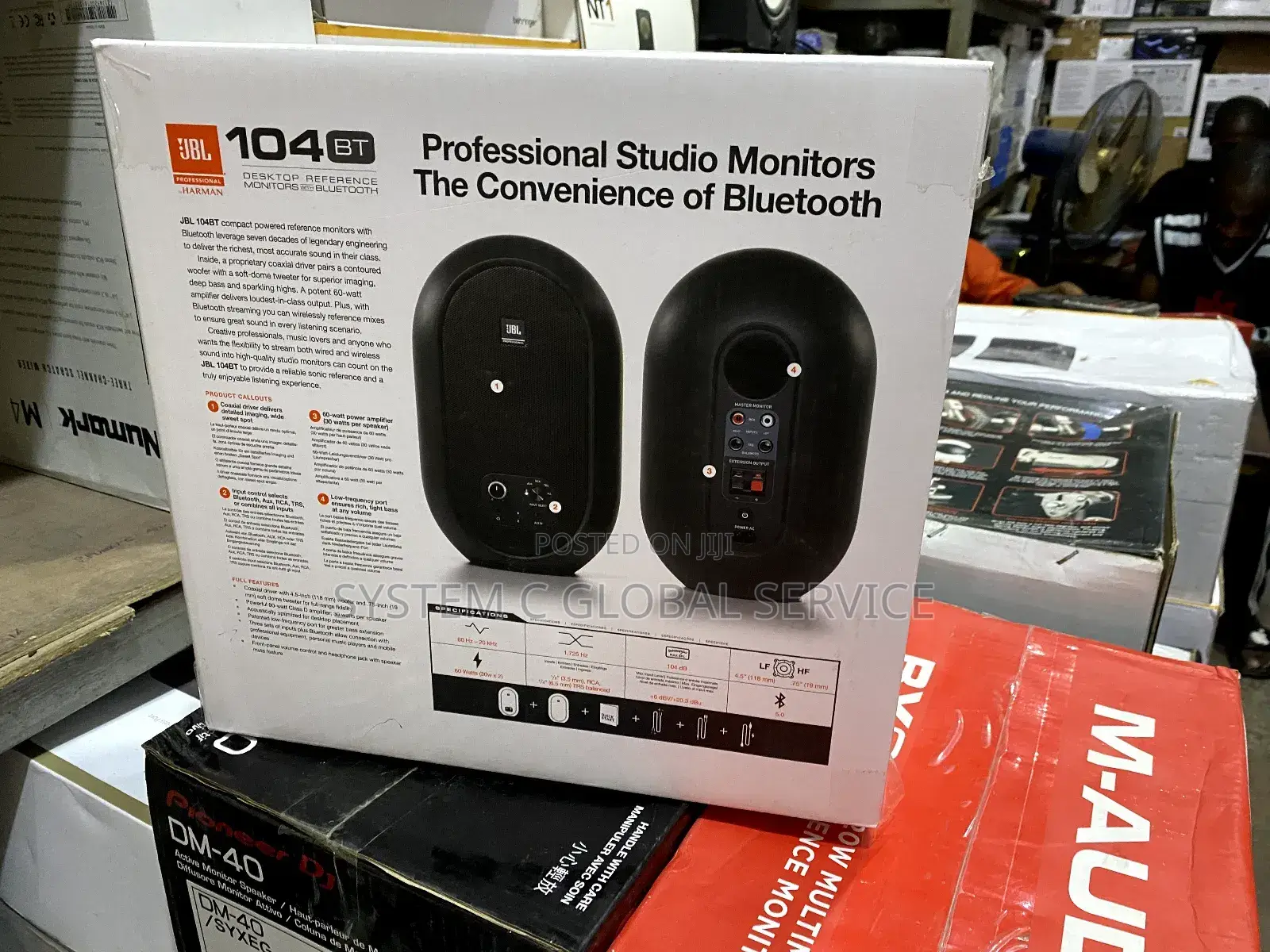 JBL 104bt Studio Monitor