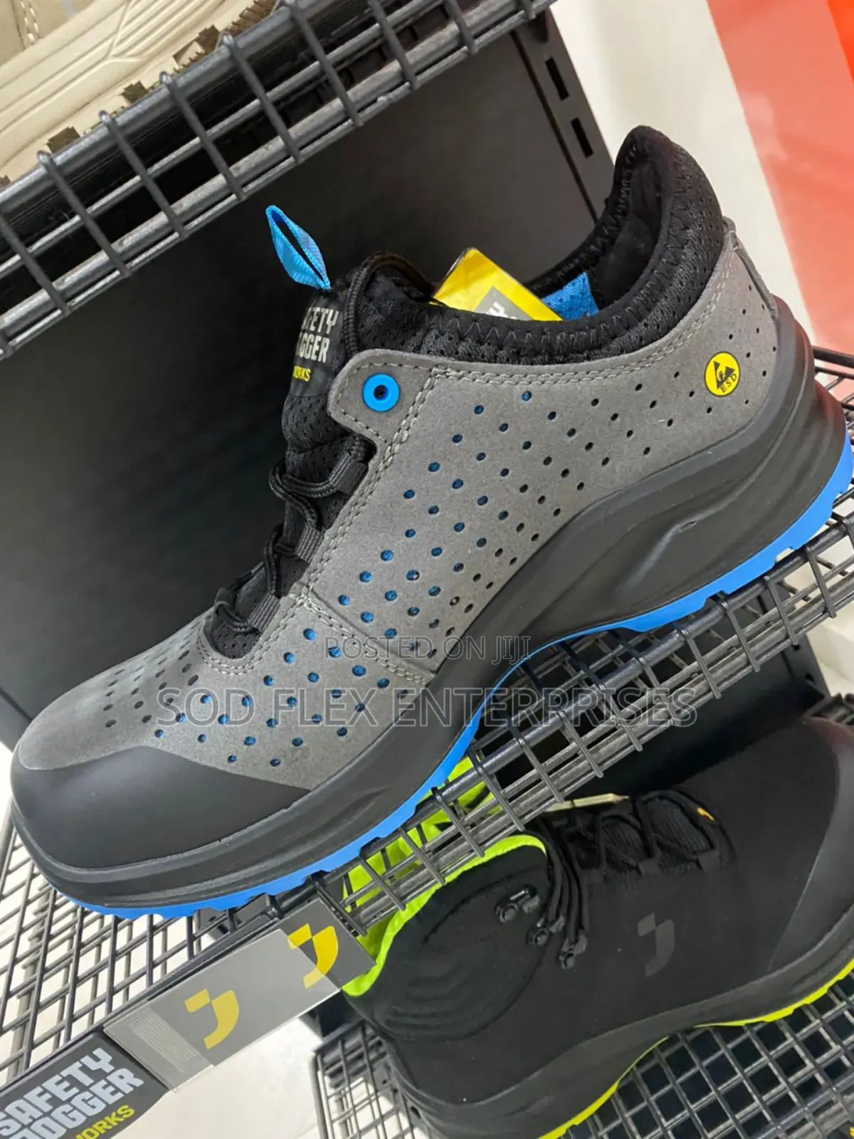Modulo Safety Joggers Quality Safety Shoe Available In Sizes