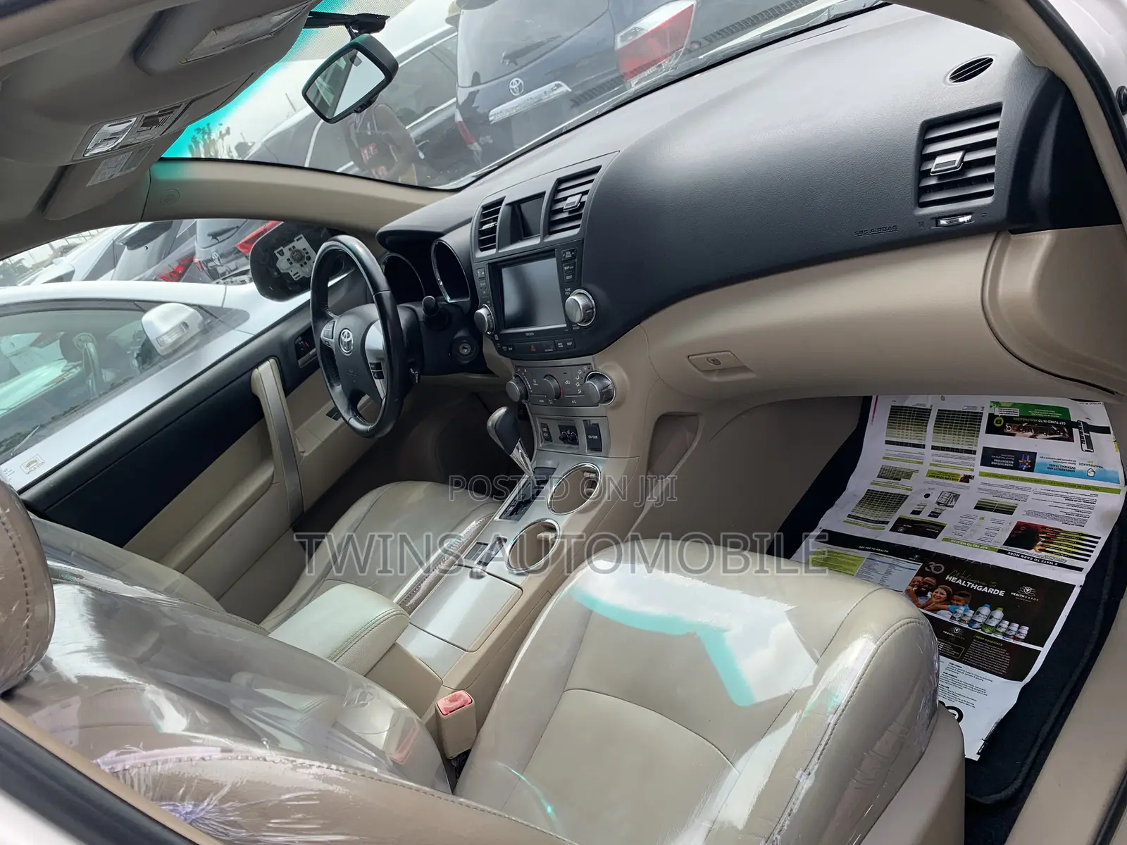 Toyota Highlander Limited 2012 White