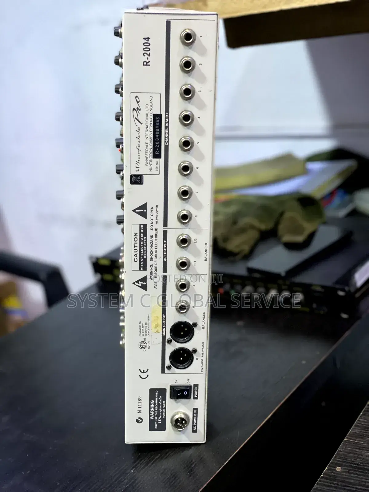 Wharfedale Pro R2004 Console Mixer