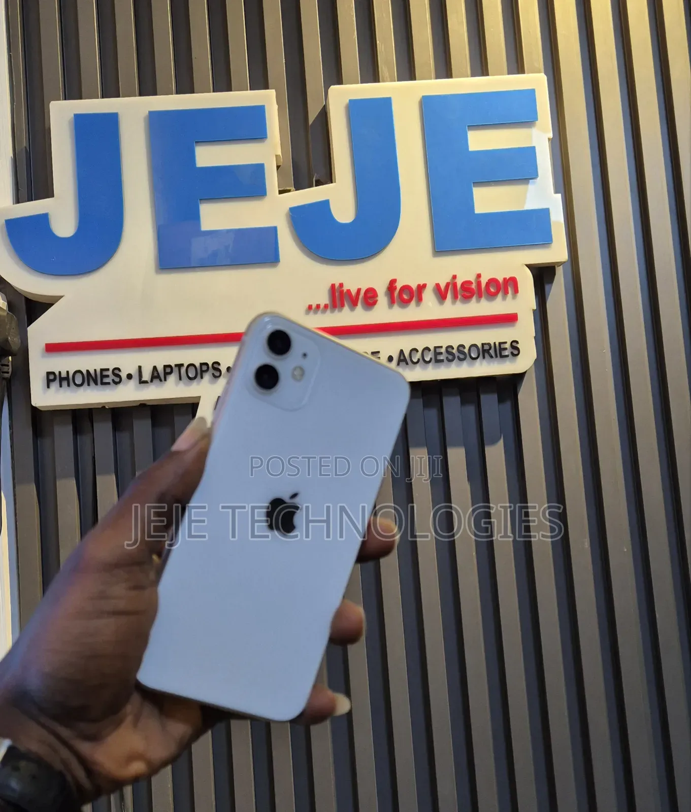 Apple iPhone 11 128 GB Silver