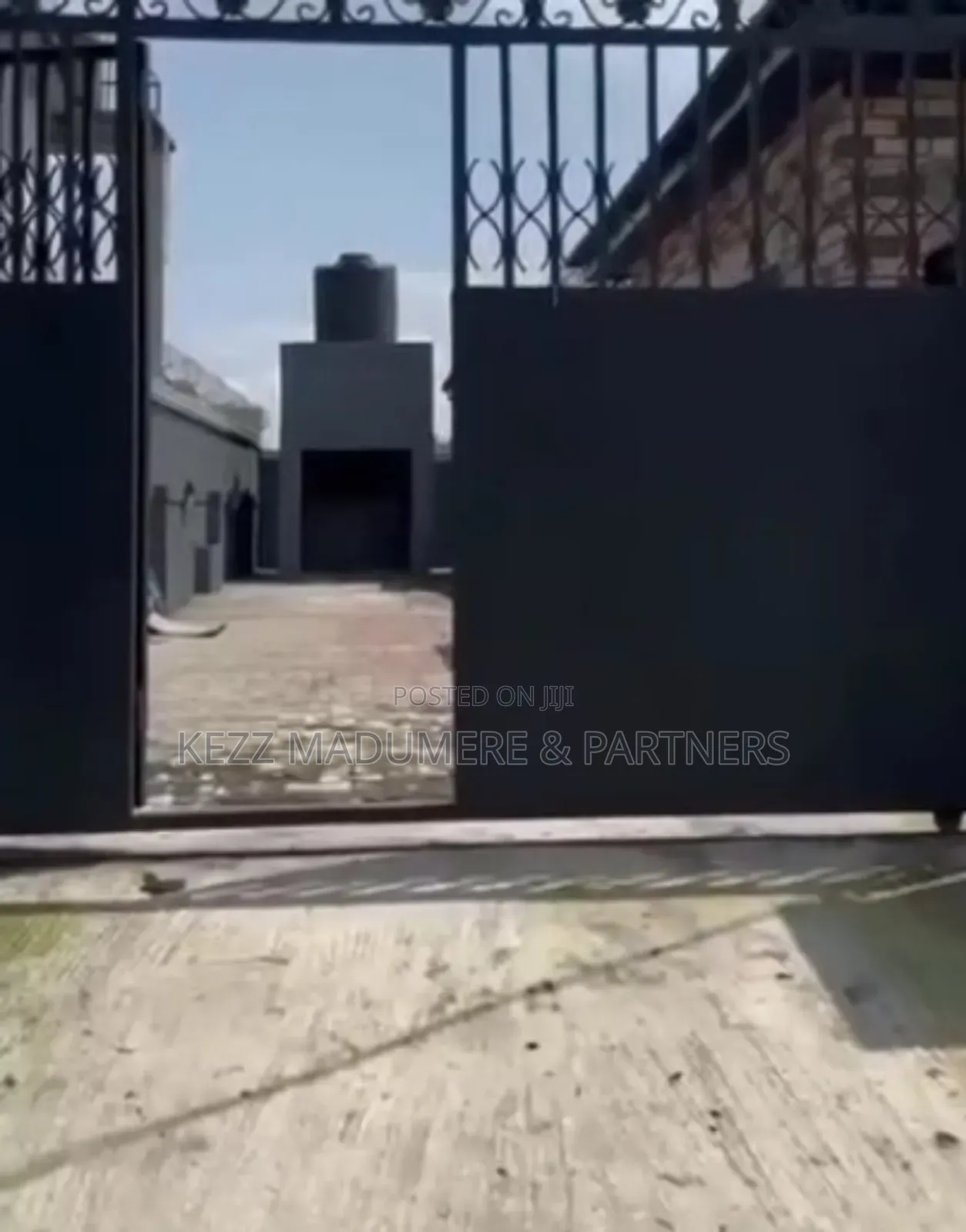 3bdrm Bungalow in Port-Harcourt for sale