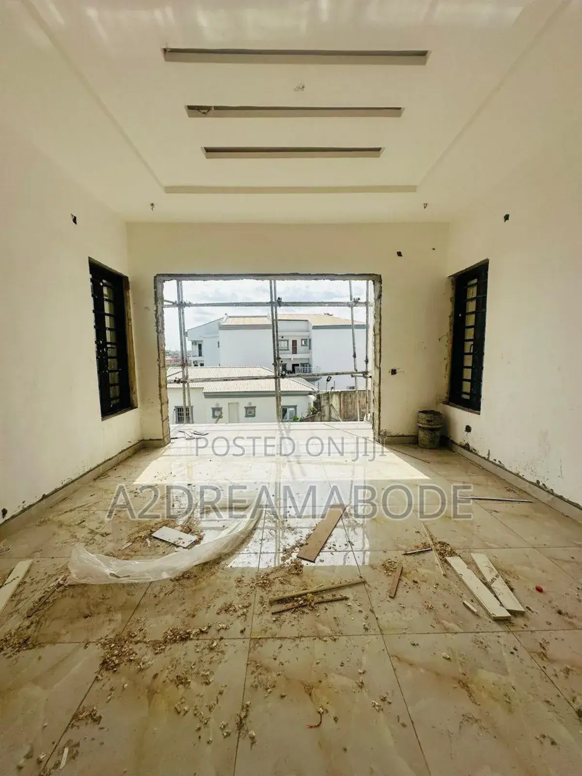 5bdrm Duplex in Ogudu Gra for sale