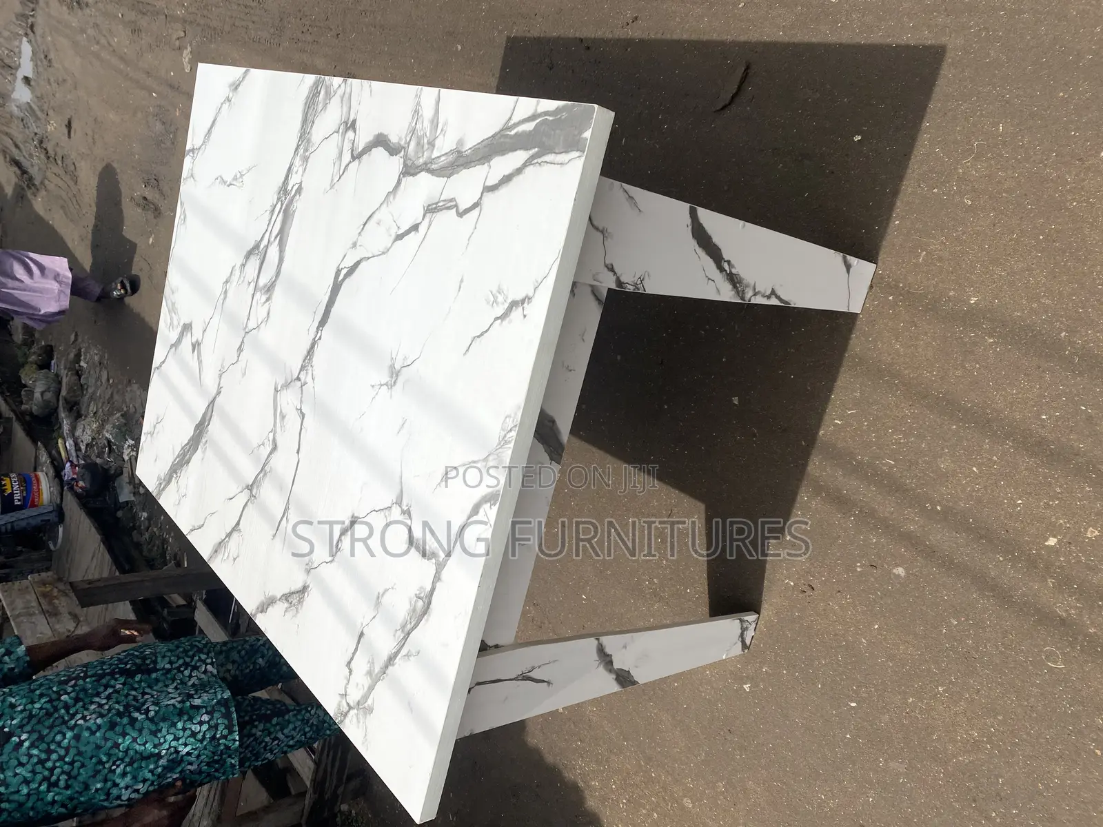 Dining Table 3ft by 4ft