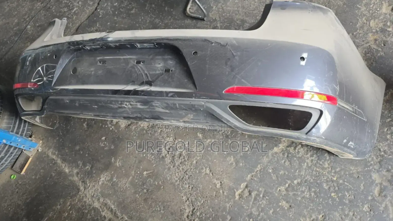 Kia Cadenza 2019 Rear Bumper