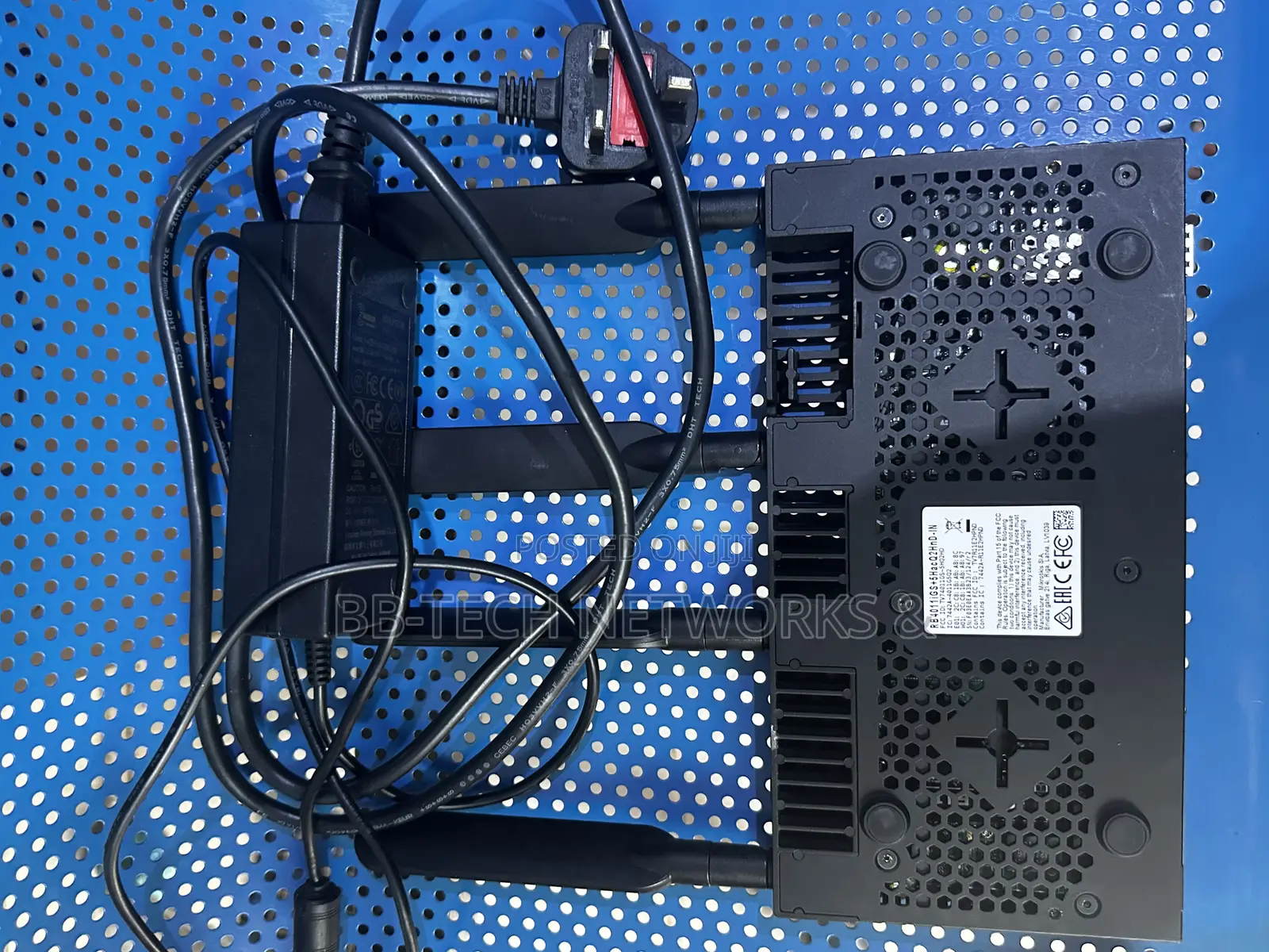 Mikrotik Rb4011igs+5hacq2hnd-in Wireless