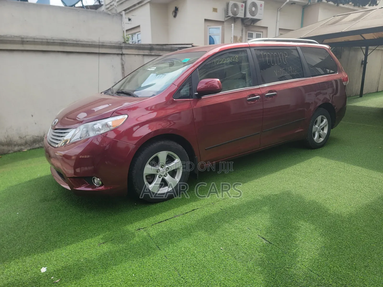 Toyota Sienna LE 8 Passenger 2011 Red