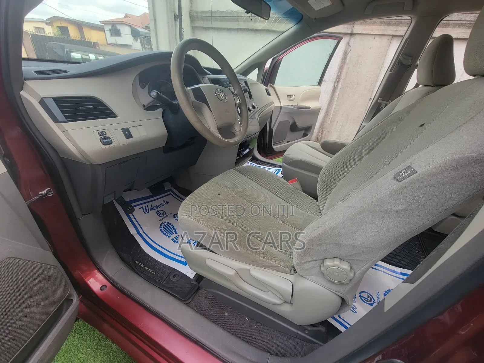 Toyota Sienna LE 8 Passenger 2011 Red