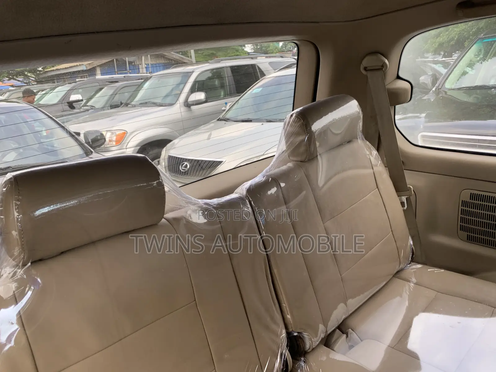 Toyota Land Cruiser 2004 Gray