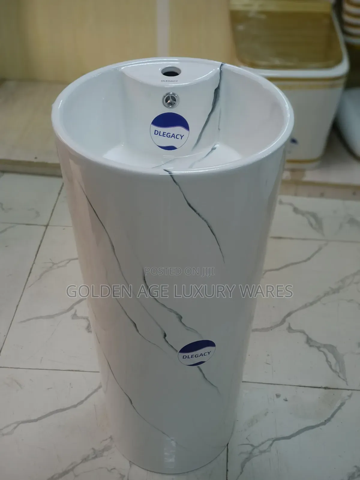 Karara White Standing Basin Round