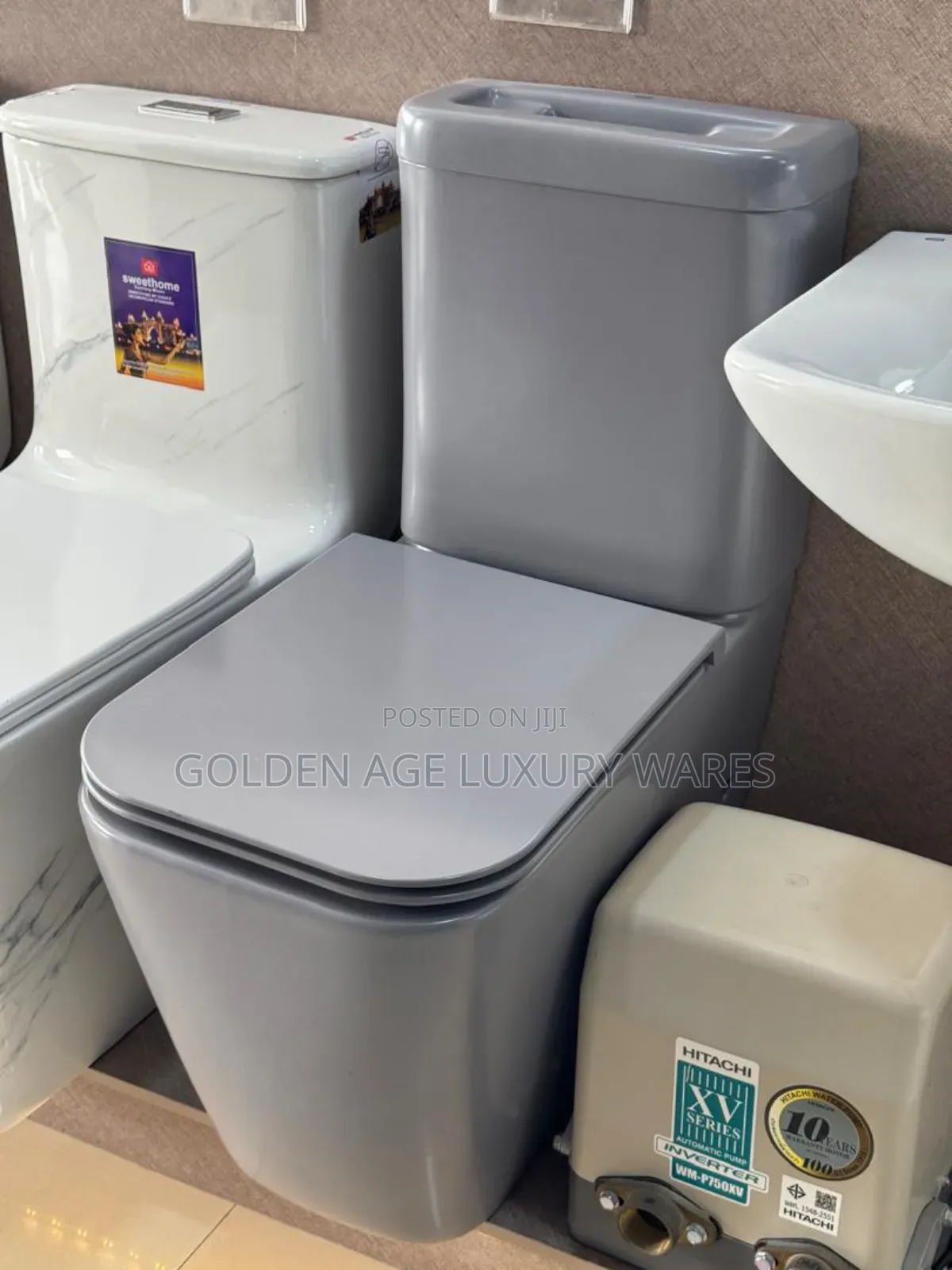 Grey Close Couple Wc Sweethome