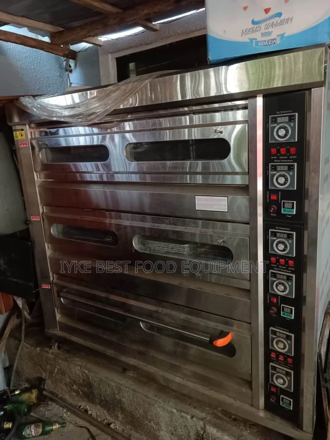 9 Trays Gas Oven