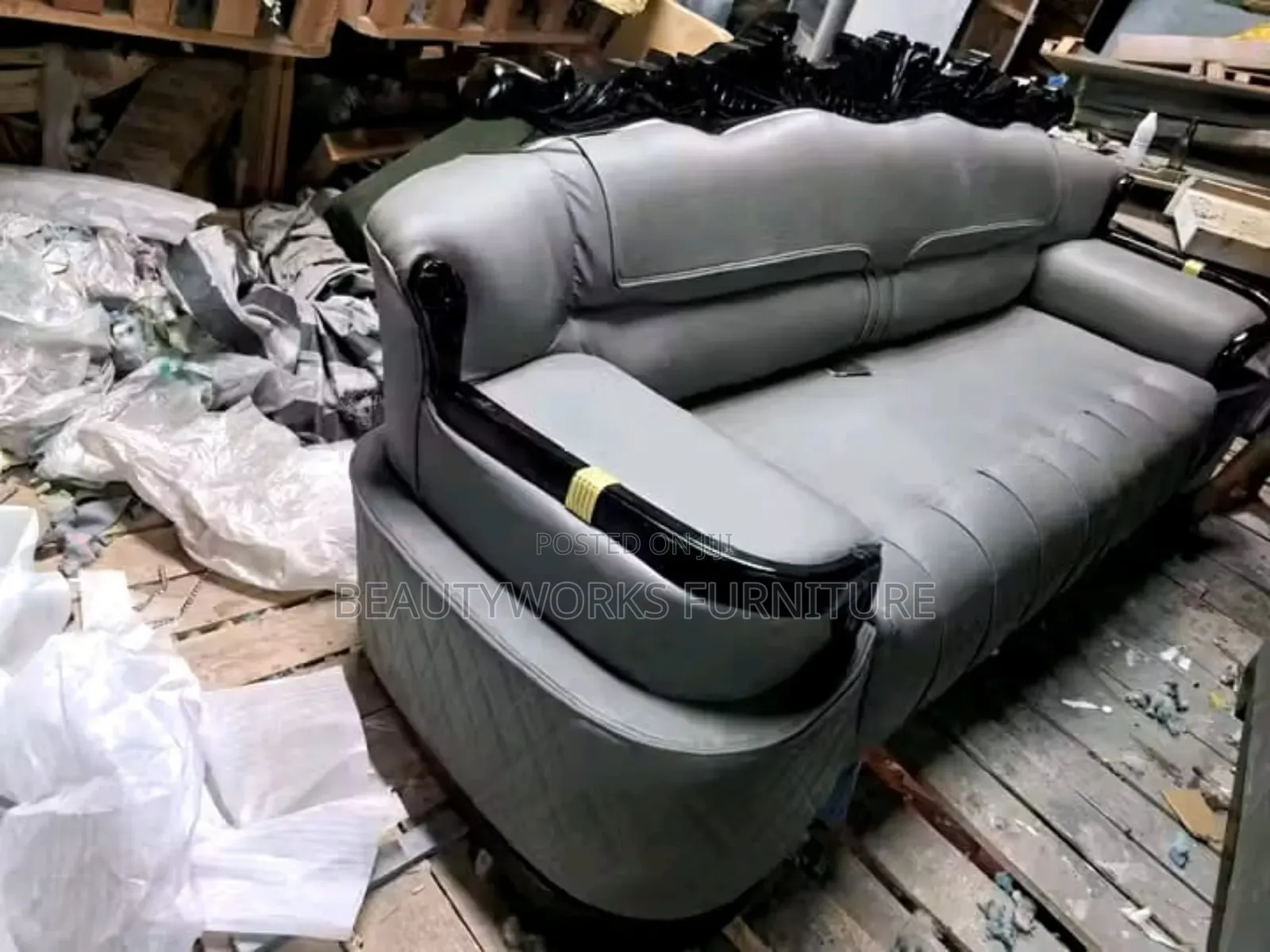 Semi King Chairs and Sofas