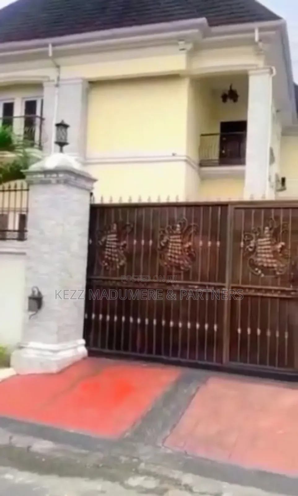 4bdrm Duplex in Cocaine Estate Port for sale