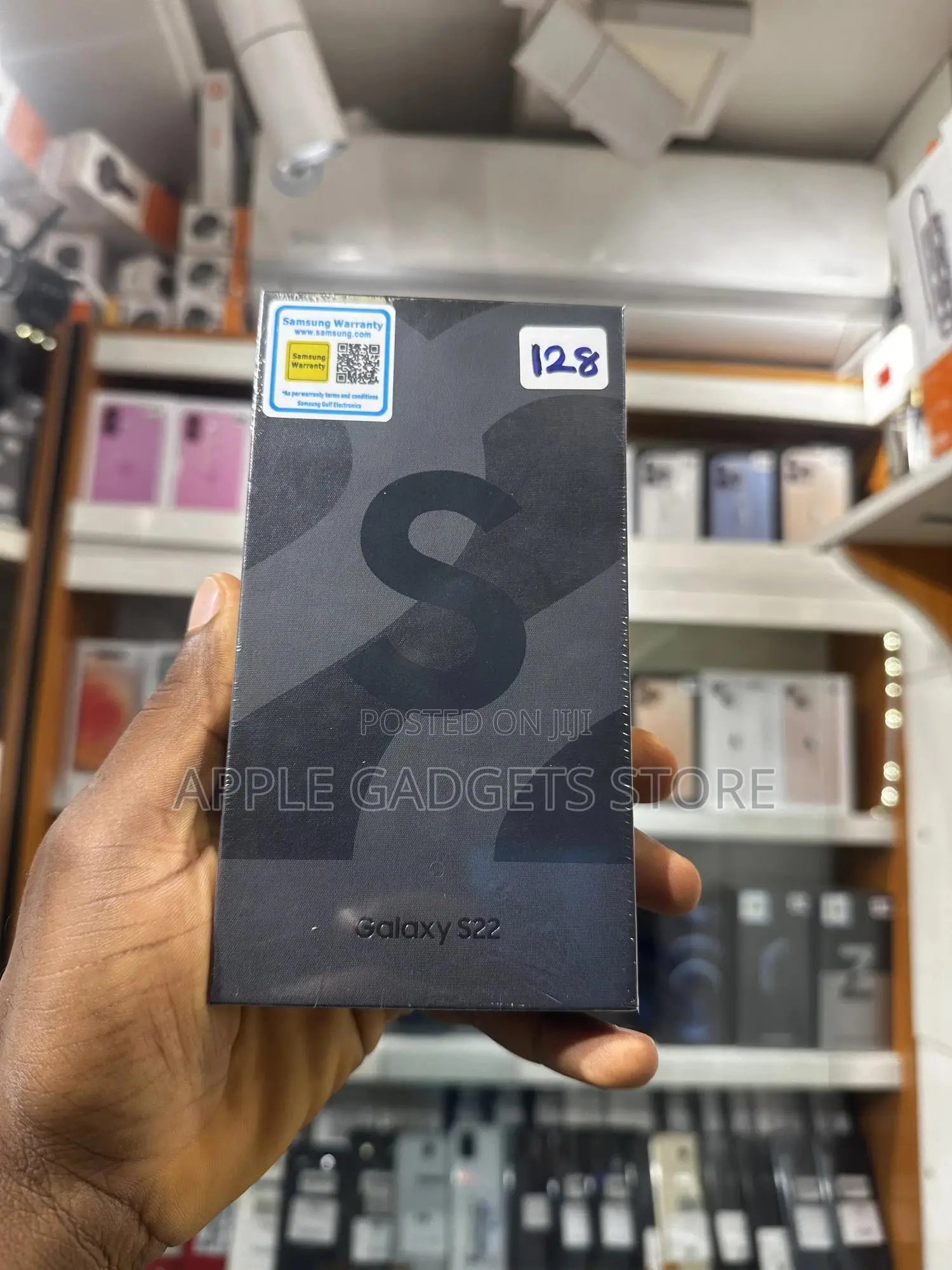 New Samsung Galaxy S22 5G 128 GB