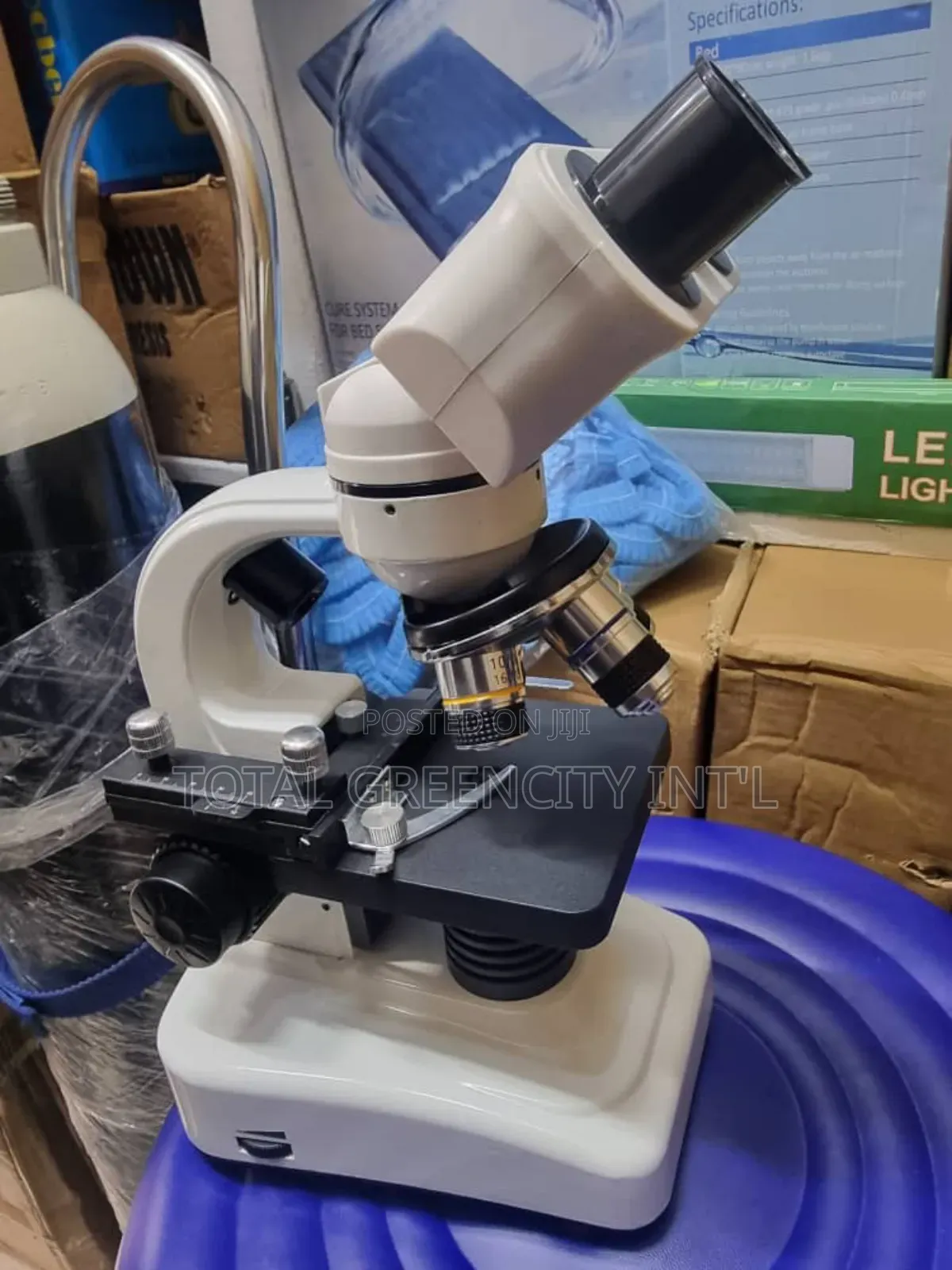 Microscope With Battery