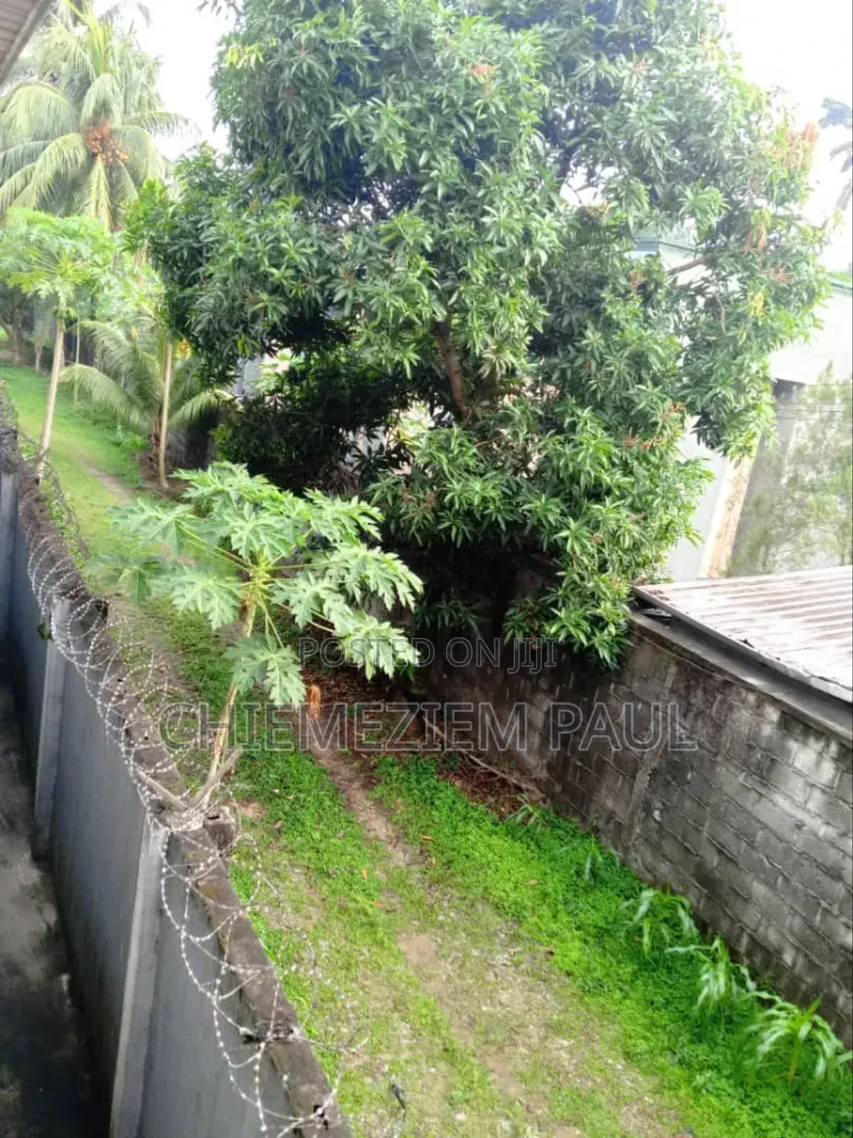 5bdrm Duplex in Aba Road, Port-Harcourt for sale