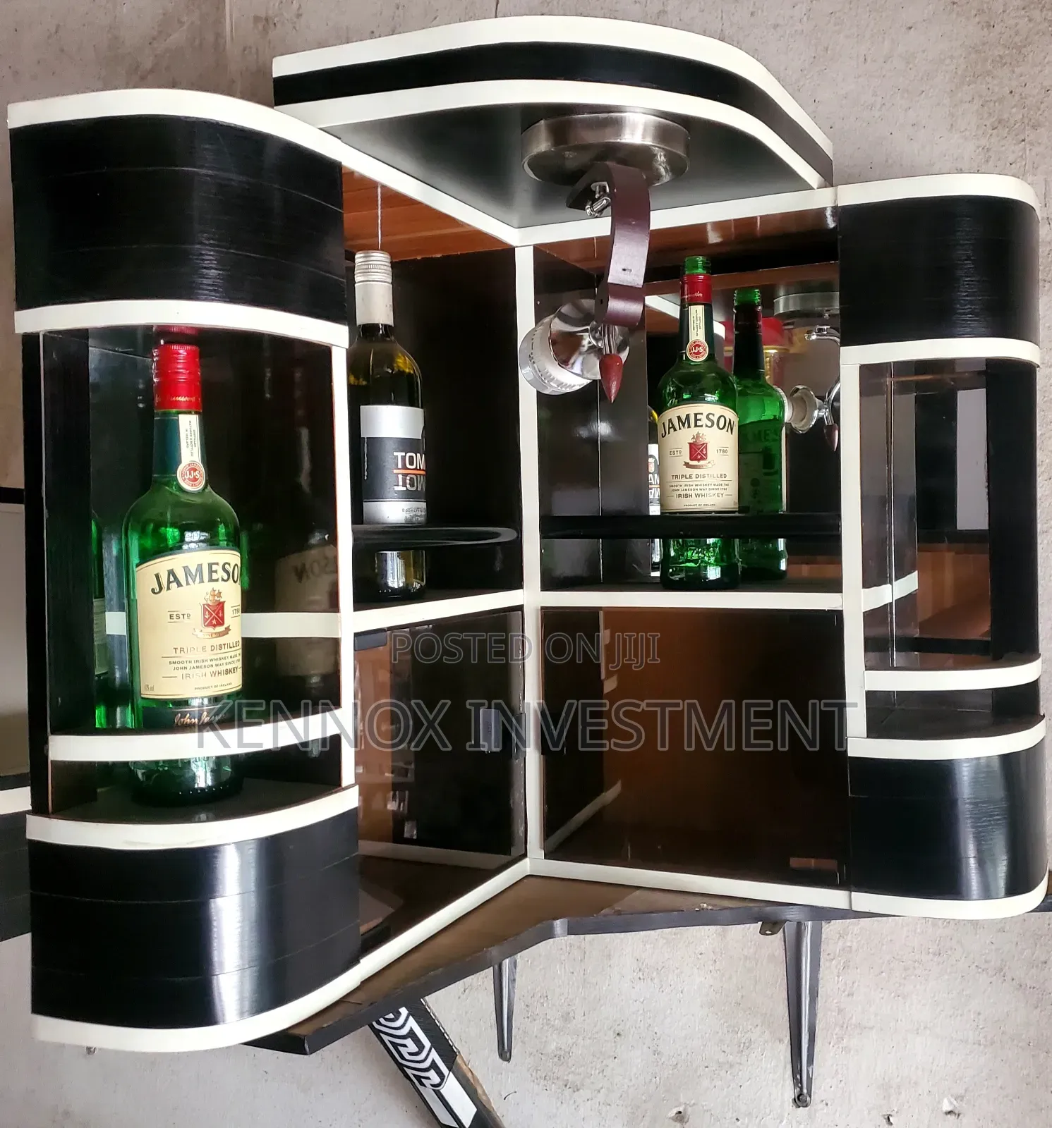 Best Selling Wine Bar
