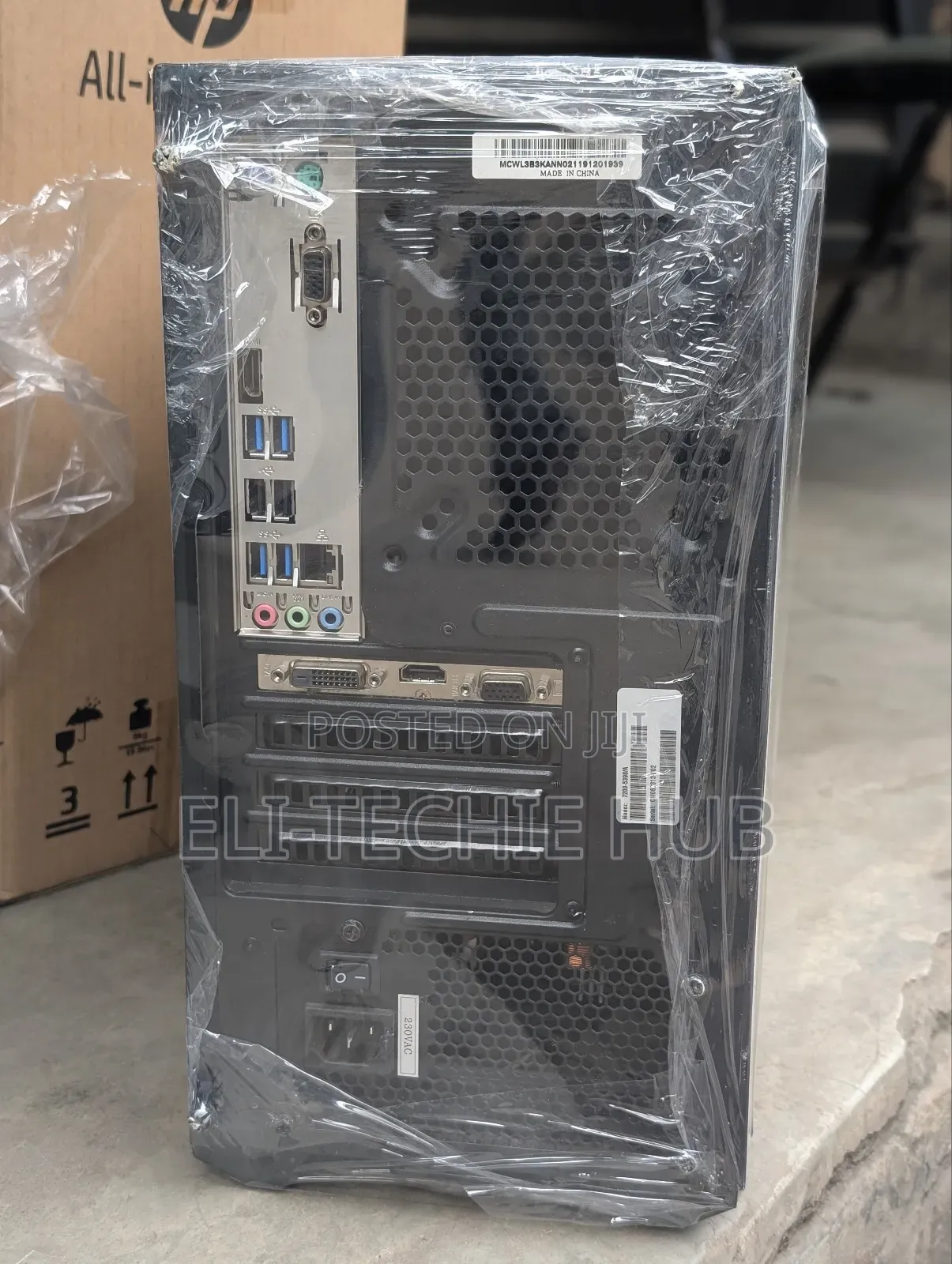 Desktop Computer 8GB AMD Ryzen 3 SSD 256GB