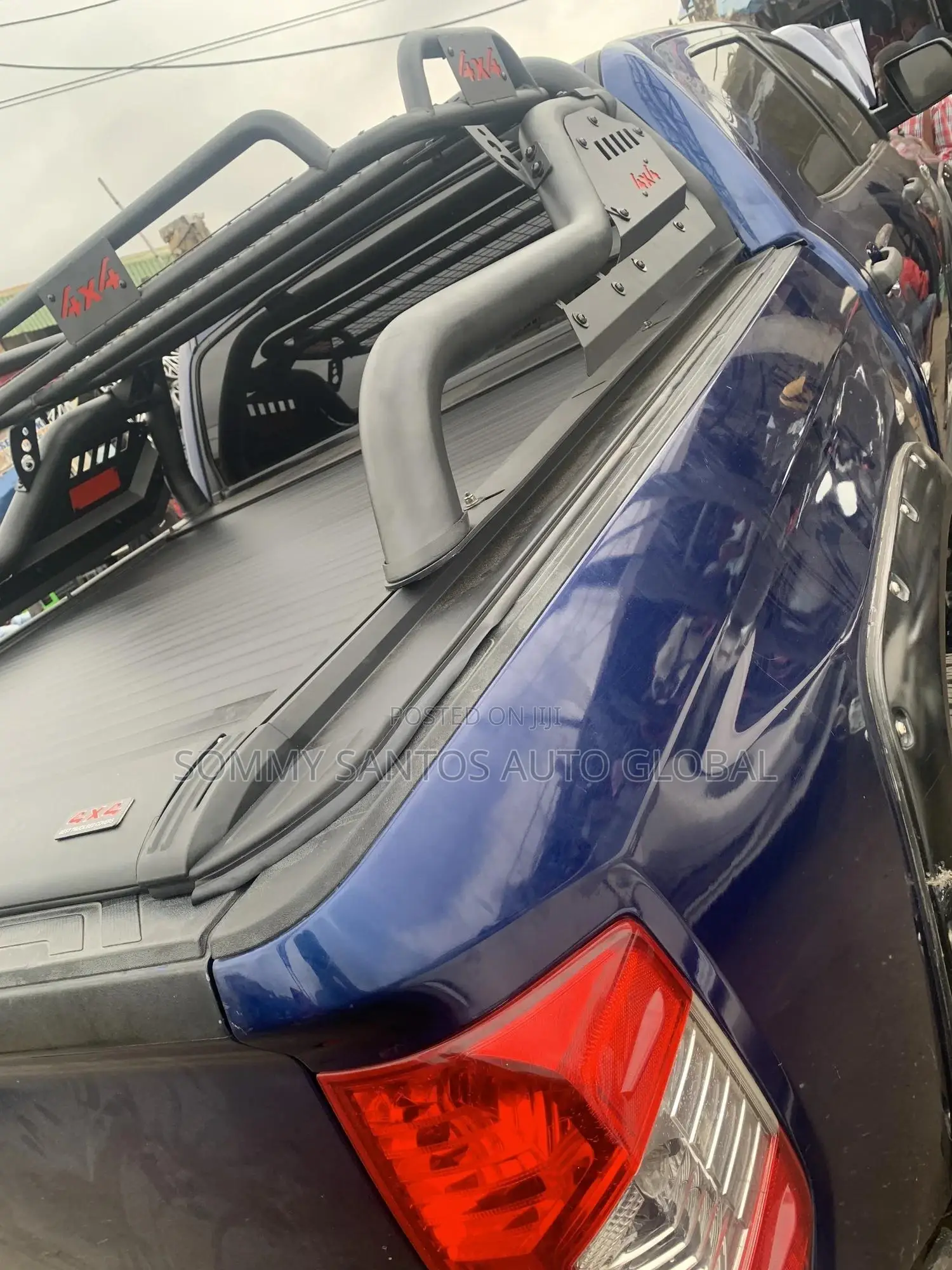Toyota Tundra Rolling Cover and Spoiler Available