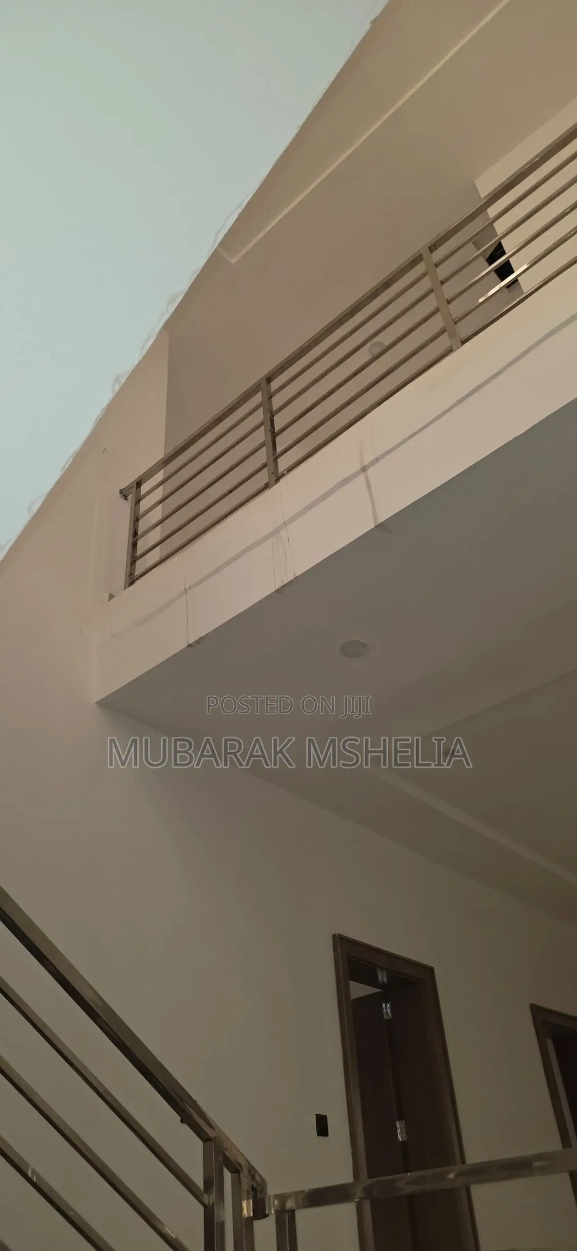 5bdrm Duplex in Kado for sale