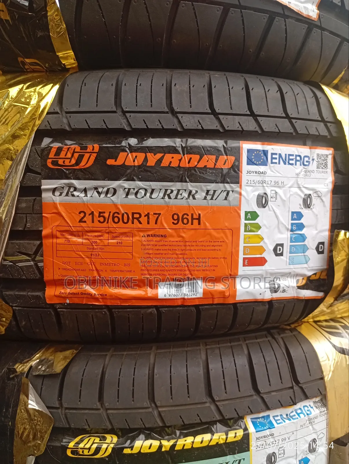 215/60r17 Joyroad Tyre