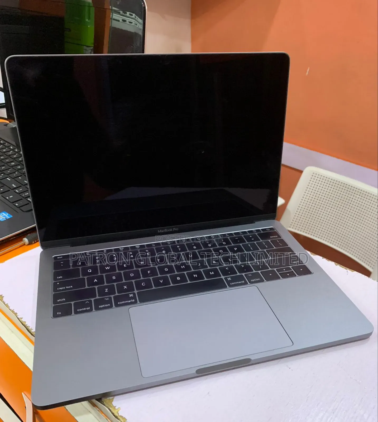 Laptop Apple MacBook Pro 2017 16GB Intel Core I7 SSD 256GB