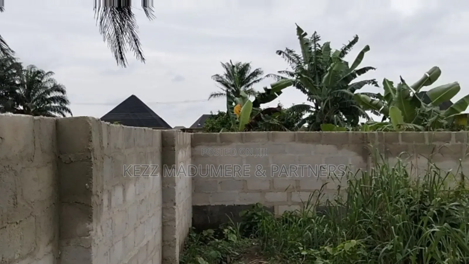 For Sale : 2 Fenced With Gate Plots at Iriebe by Pipeline Ph