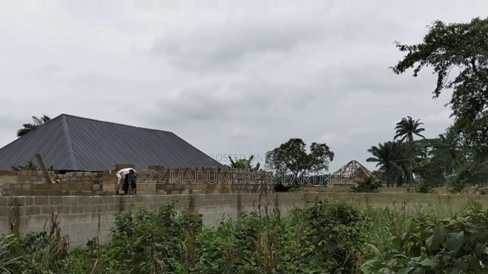 For Sale : 2 Fenced With Gate Plots at Iriebe by Pipeline Ph