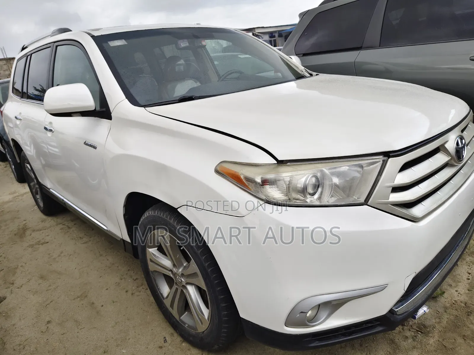 Toyota Highlander Limited 2012 White